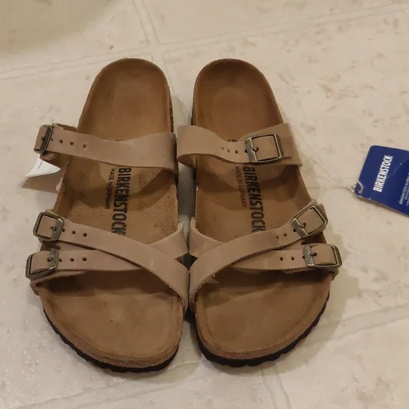 Birkenstock sz 38/7 - Picture 5 of 8